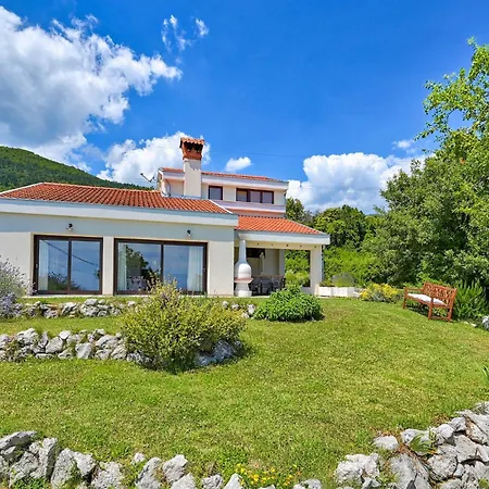 Case de vacanță Stunning In